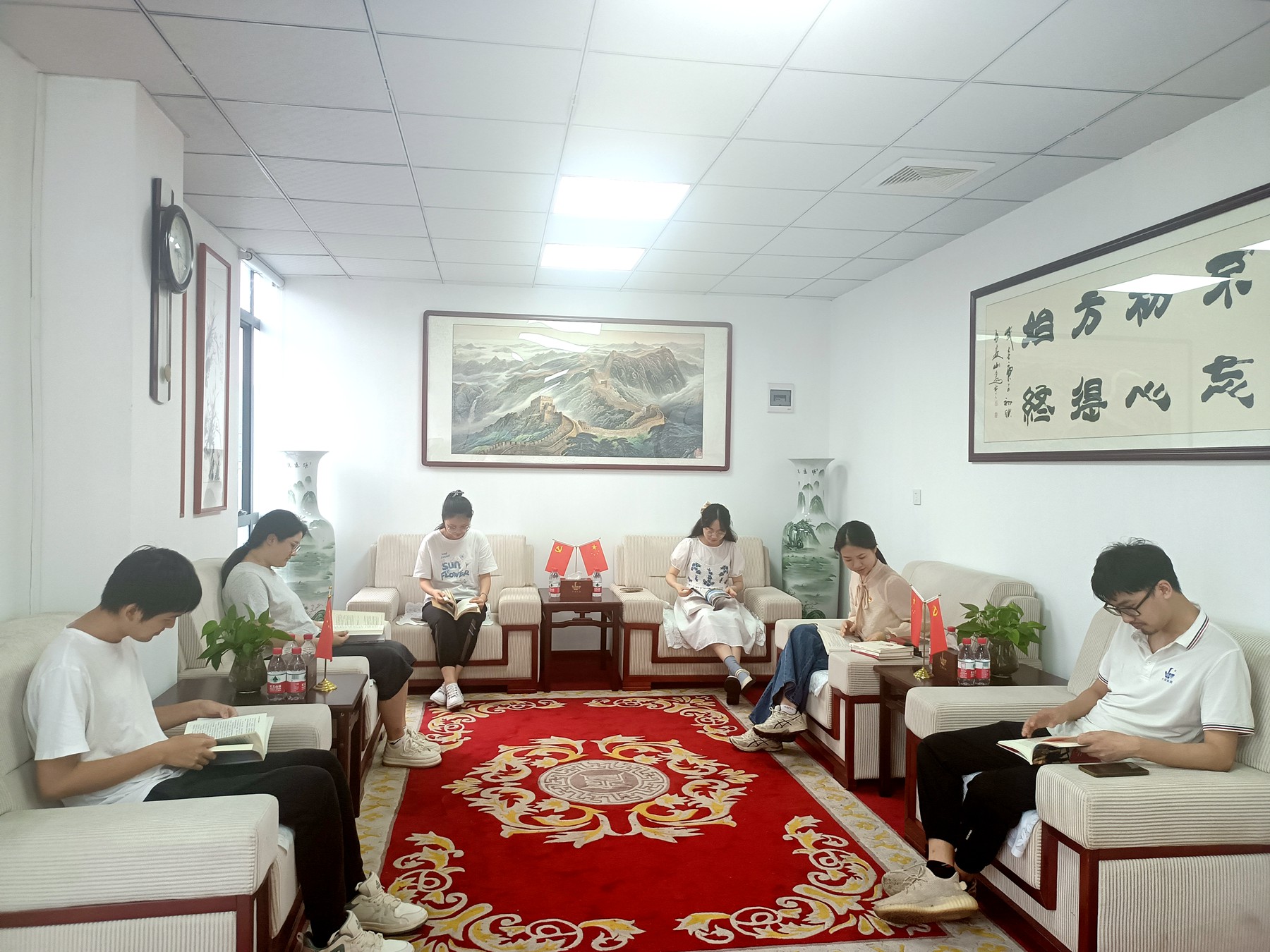 勘測公司團(tuán)支部開展“弘揚(yáng)五四精神凝聚青春力量”閱讀分享會.jpg