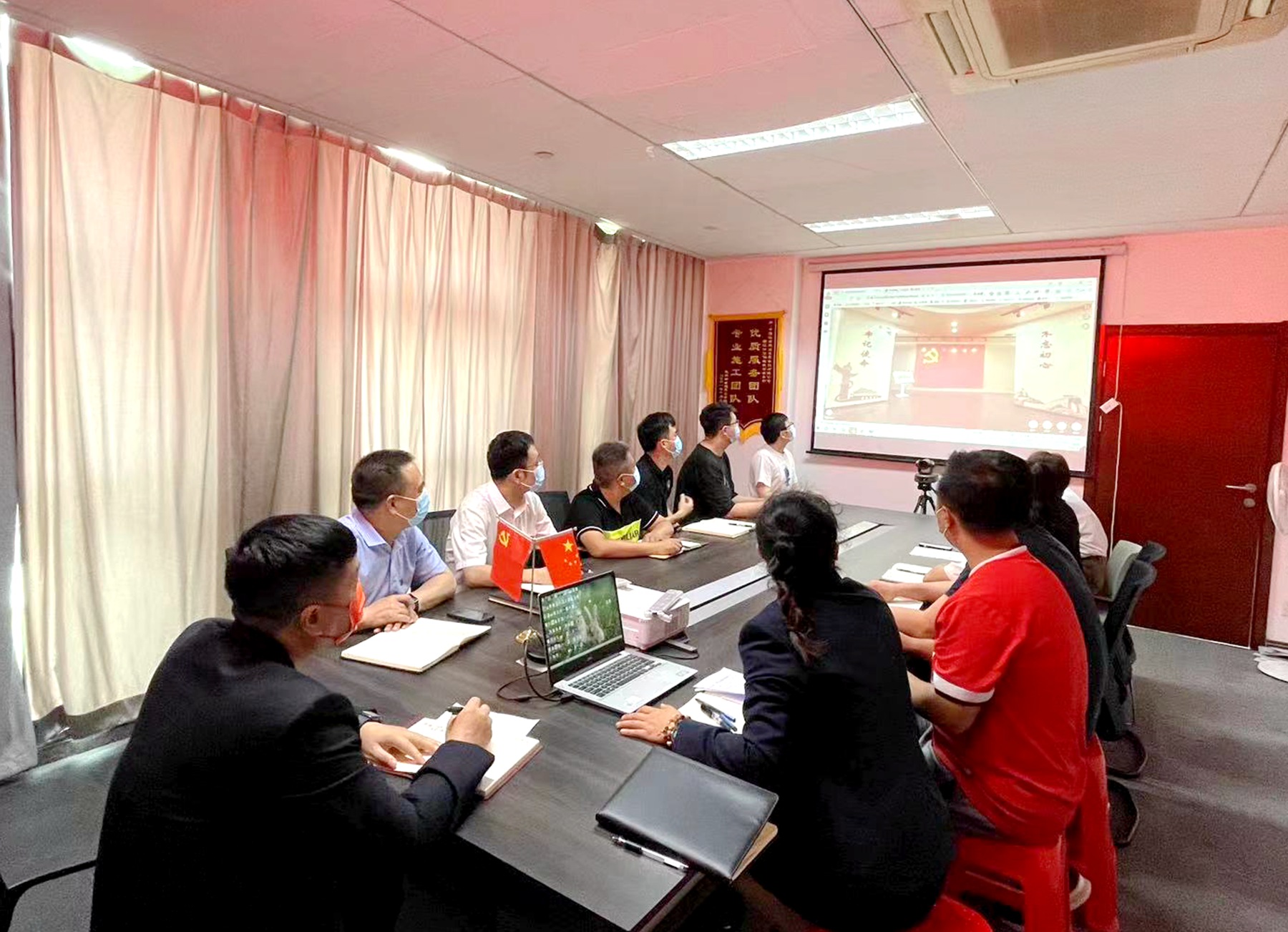 浙江分公司深入開(kāi)展主題紀(jì)律規(guī)矩教育月活動(dòng)2.jpg